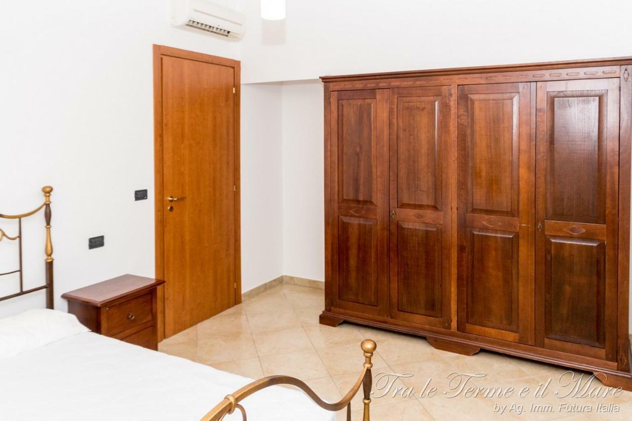 Apartamento Tra Le Terme E Il Mare Terme Vigliatore Exterior foto